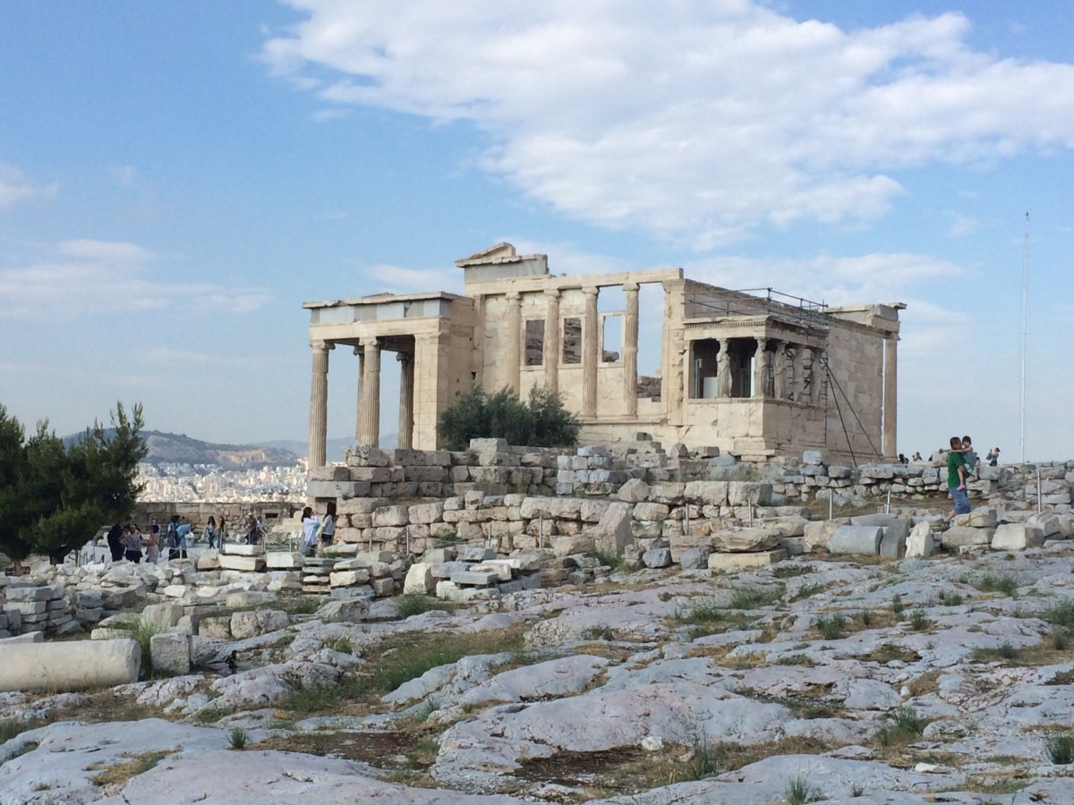 A Trip of a Lifetime To Greece and it’s&nbsp;Affordable